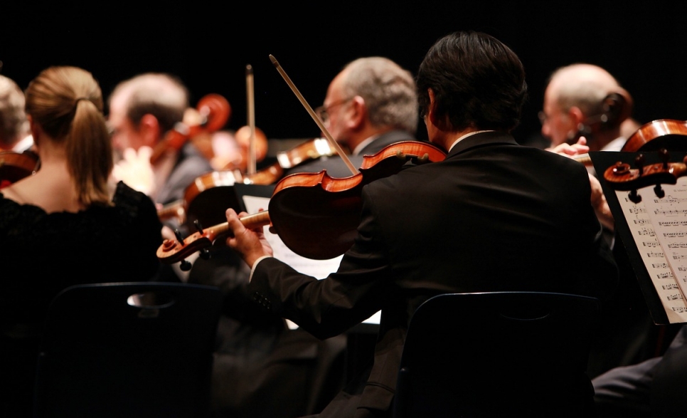 Podróż muzyczna dla najmłodszych: Płocka Orkiestra Symfoniczna zaprasza na "Wędrówki po pięciolinii"