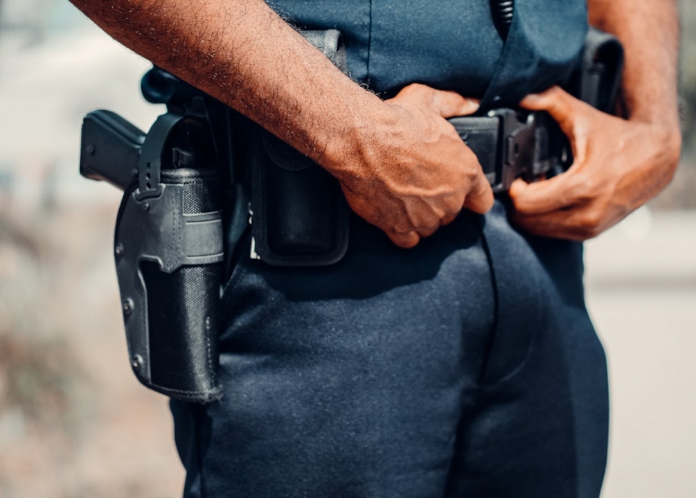 Złapany na gorącym uczynku: 48-latek wpada policji w ręce po pijanym wywrotce skuterem