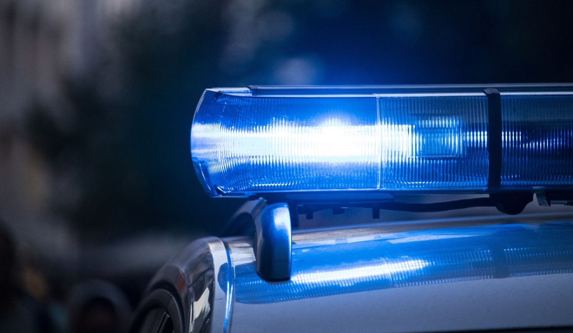Brutalna awantura w Sikorzu – mężczyzna ugodzony nożem