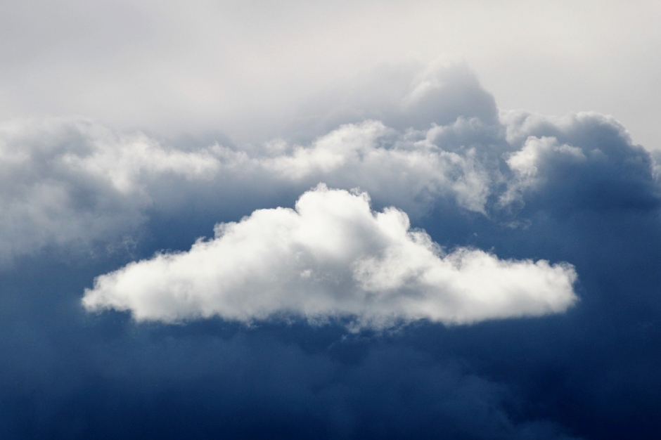 Ostrzeżenie meteorologiczne dla powiatu płockiego: silny wiatr do 85 km/h